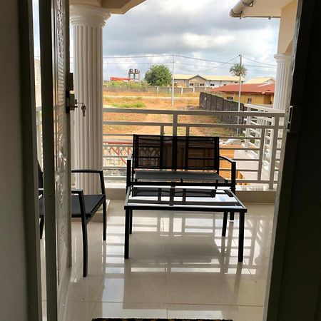 S&B Suites Lungi Exterior photo